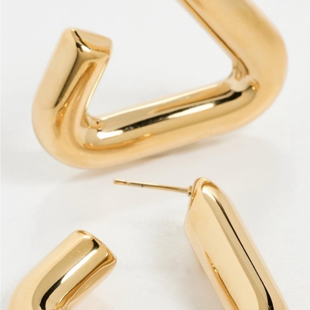 🔥🔥Authentic Designer Earrings At Awesome Prices To Buy Now & Save Price Firm - Picture 6 of 10